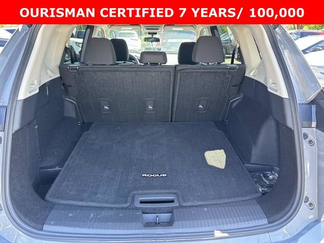 Used 2026 Nissan Rogue SV w/ Cold Weather Package AWD/4WD image 16