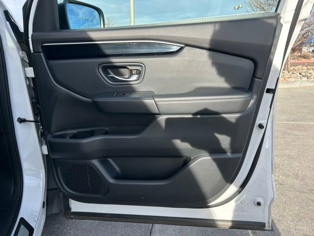 Used 2025 Honda Pilot Touring image 28