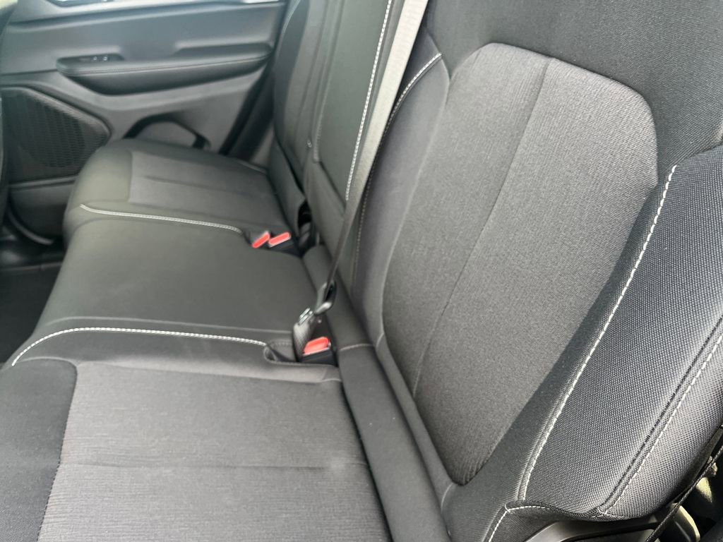 New 2025 Jeep Grand Cherokee Laredo X w/ Luxury Tech Group I image 22