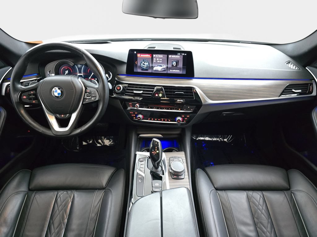 Used 2019 BMW 530e xDrive w/ Convenience Package AWD/4WD image 12