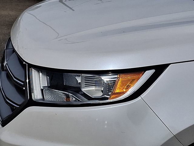 Used 2015 Ford Edge Titanium w/ Equipment Group 301A AWD/4WD image 30