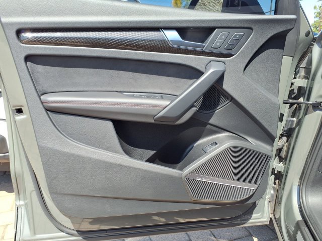 Used 2023 Audi SQ5 Prestige AWD/4WD image 21