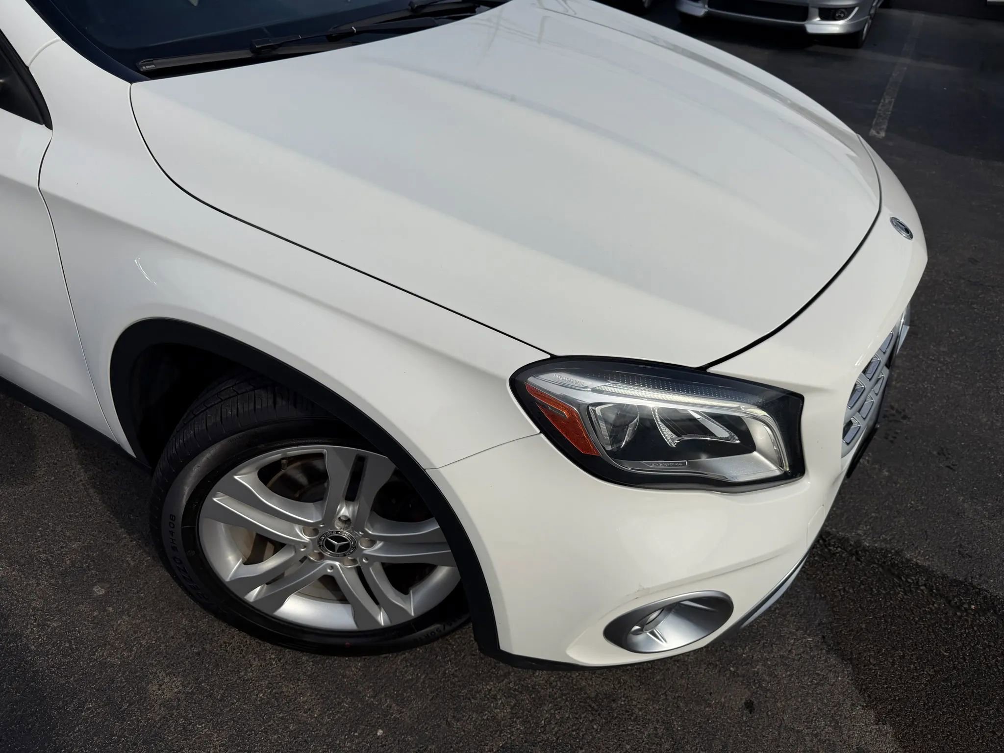 Used 2019 Mercedes-Benz GLA 250 4MATIC image 46