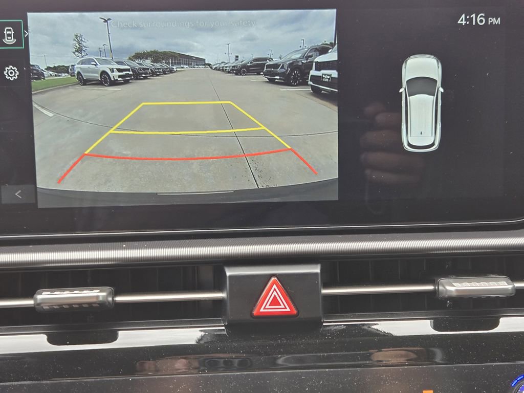 New 2026 Kia Sportage EX image 13