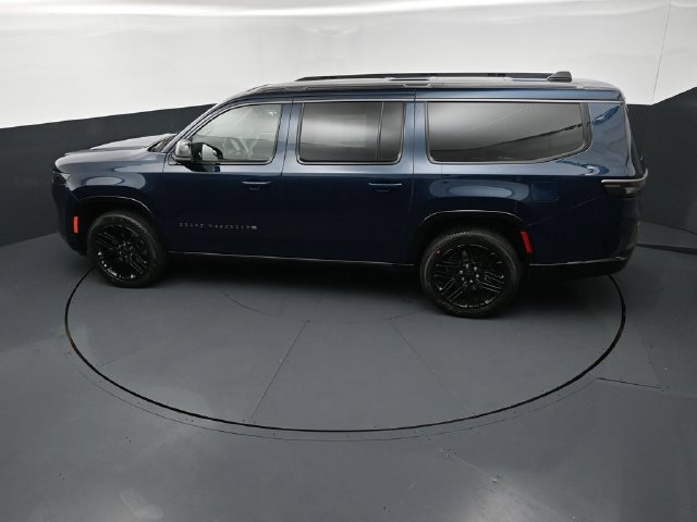 New 2026 Jeep Grand Wagoneer L Limited AWD/4WD image 15