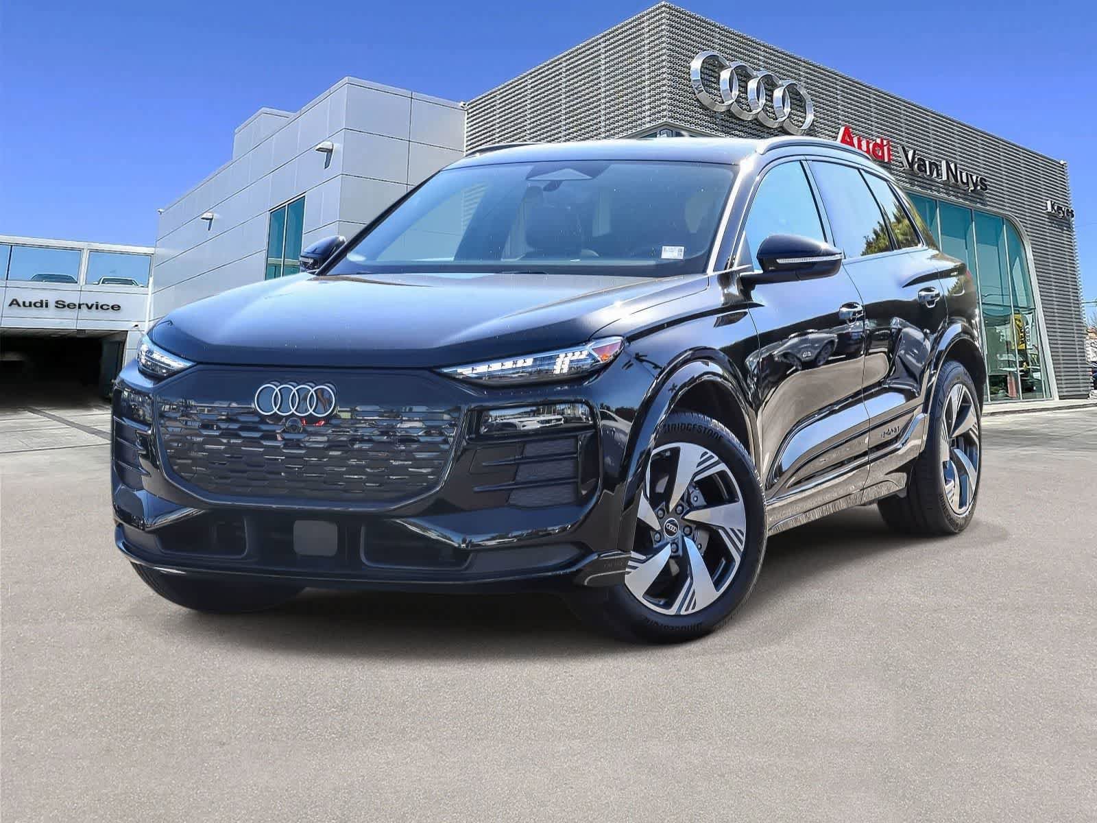 Used 2025 Audi Q6 e-tron Premium Plus w/ Premium Plus