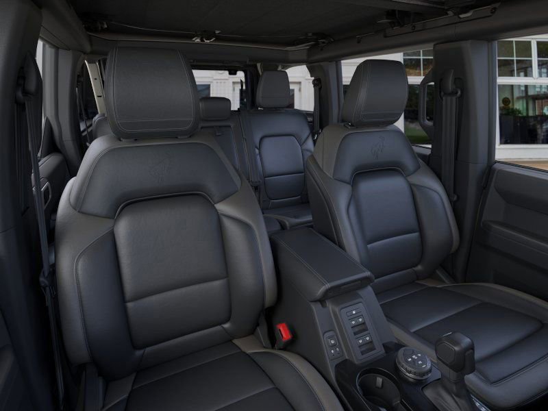 New 2026 Ford Bronco Outer Banks image 10