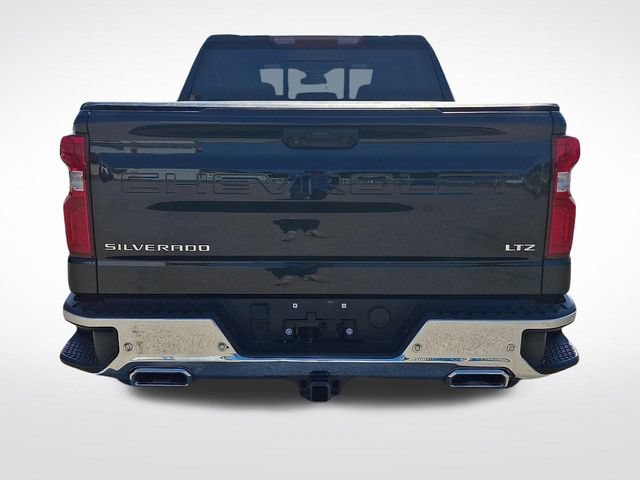 Used 2022 Chevrolet Silverado 1500 LTZ AWD/4WD image 5