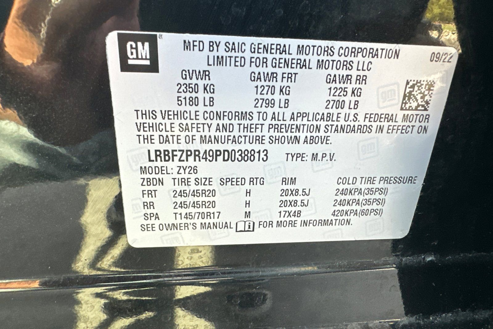 Certified 2023 Buick Envision Essence w/ Sport Touring Package image 31