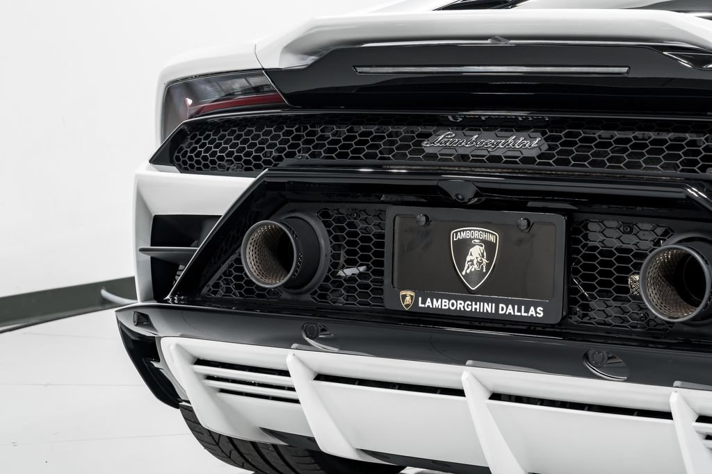 Used 2022 Lamborghini Huracan EVO AWD/4WD image 50