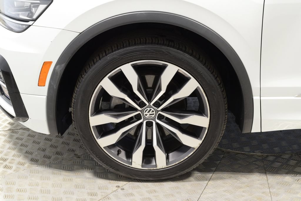 Used 2021 Volkswagen Tiguan SEL Premium R-Line AWD/4WD image 39