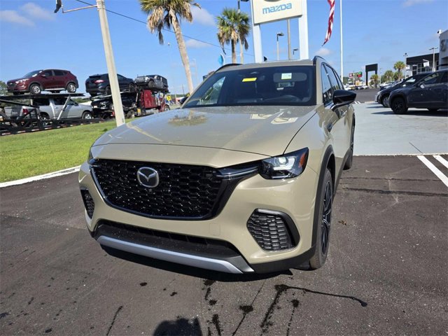 New 2025 MAZDA CX-70 Plug-In Hybrid w/ Premium Plus image 7
