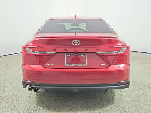 Used 2026 Toyota Camry SE FWD image 6