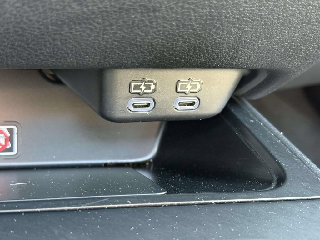 Used 2025 Lexus UX 300h AWD w/ Accessory Package (Z1) image 26