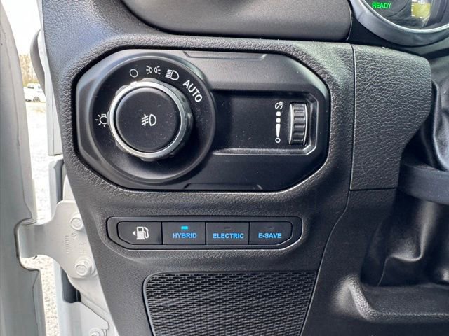 Used 2023 Jeep Wrangler Unlimited w/ Cold Weather Group AWD/4WD image 27