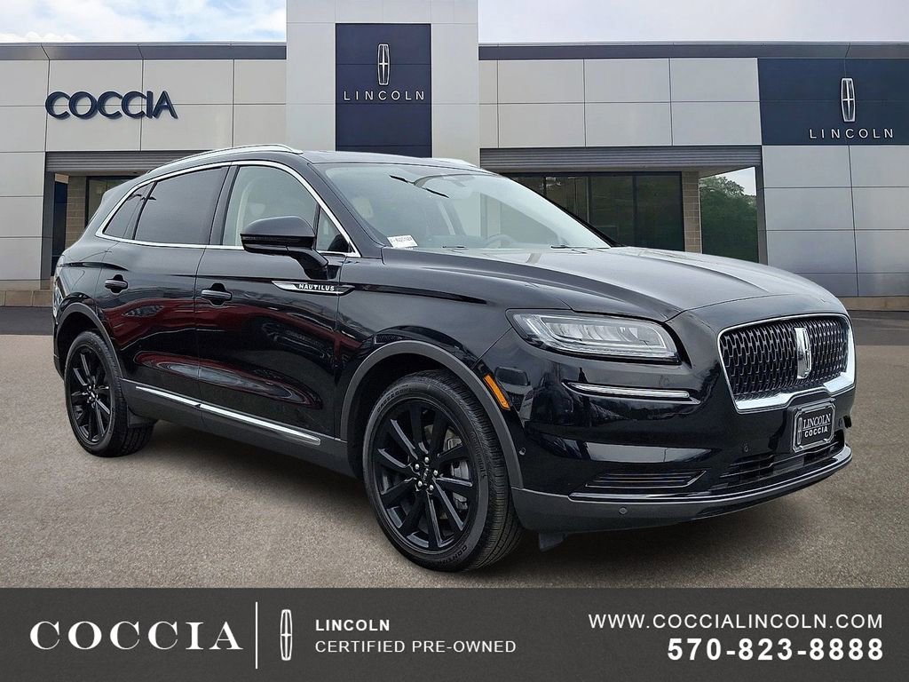 Used 2023 Lincoln Nautilus Reserve w/ Equipment Group 201A image 3