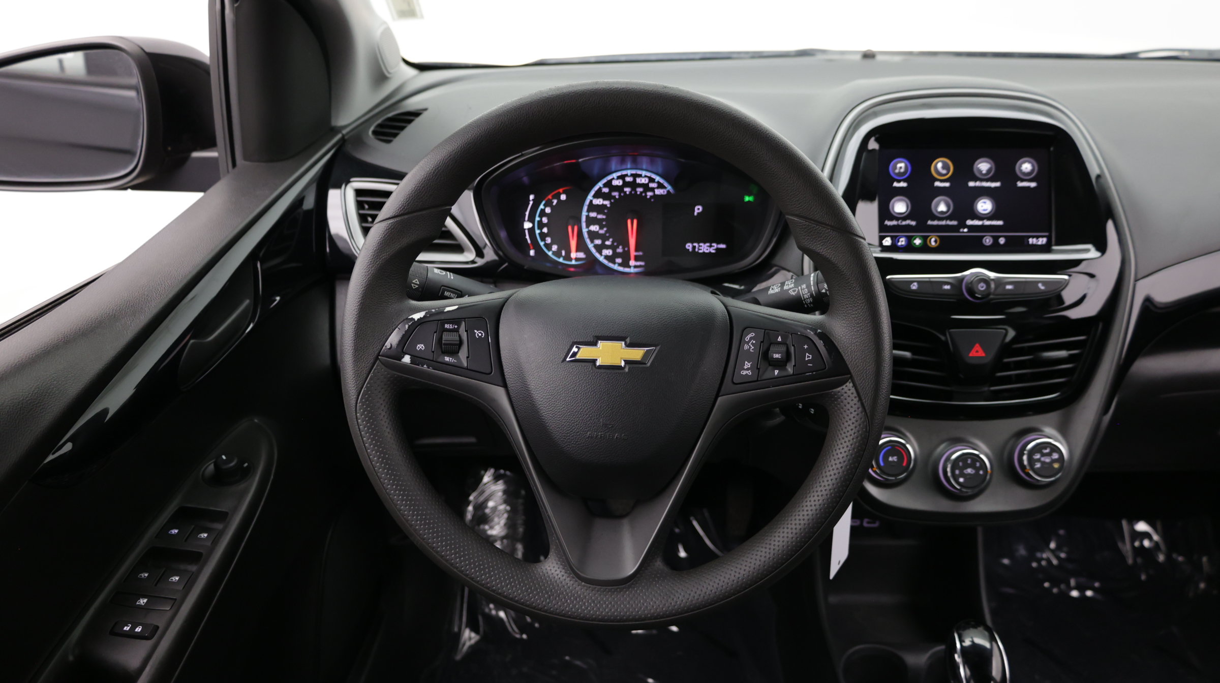 Used 2020 Chevrolet Spark LT FWD image 29