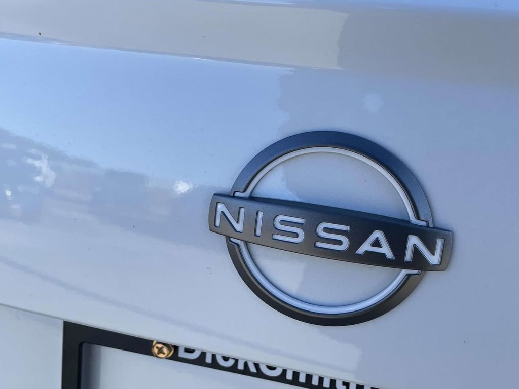 New 2025 Nissan Versa SV w/ Trunk Package image 8