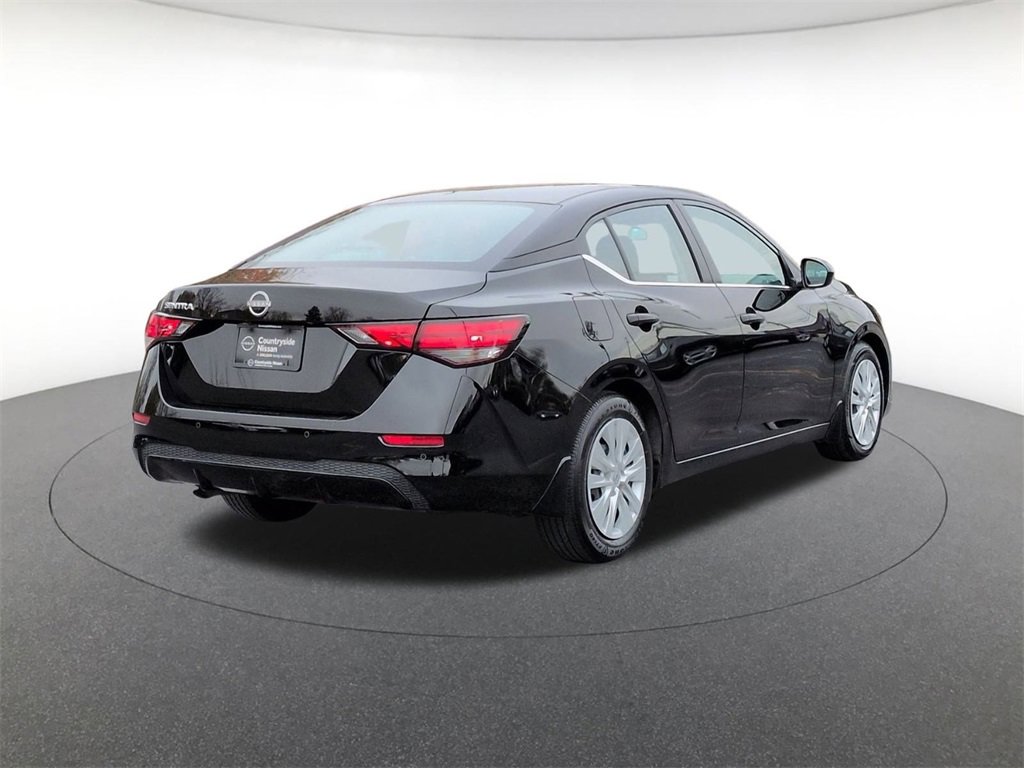 Used 2024 Nissan Sentra S image 5