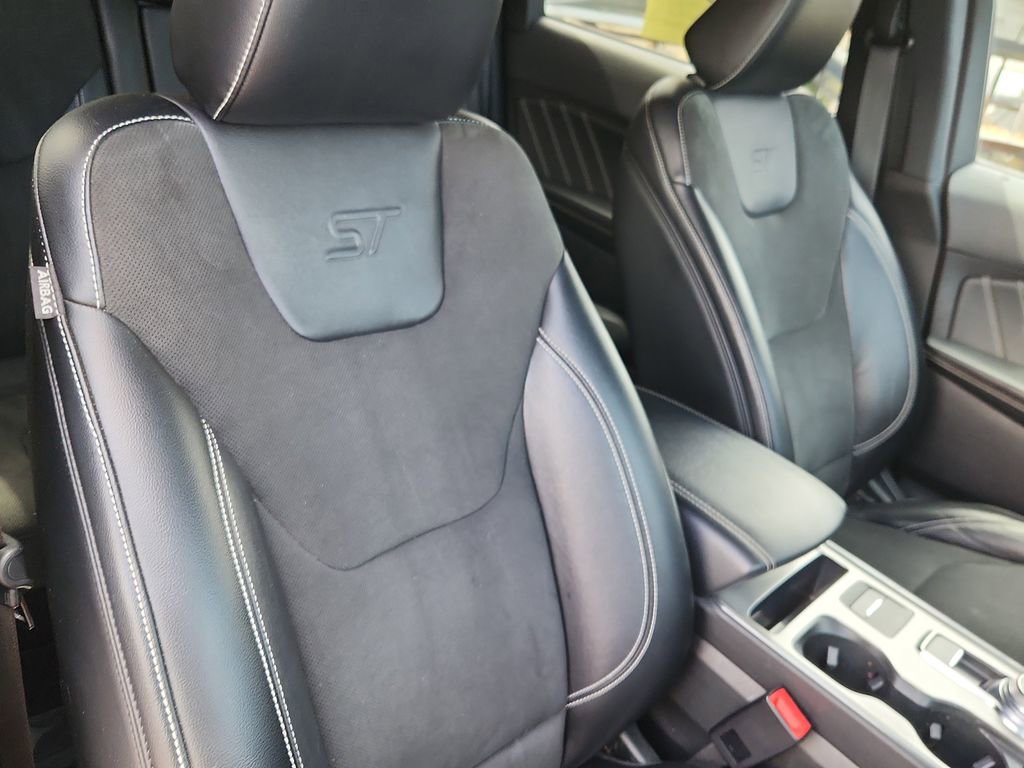 Used 2022 Ford Edge ST AWD/4WD image 18