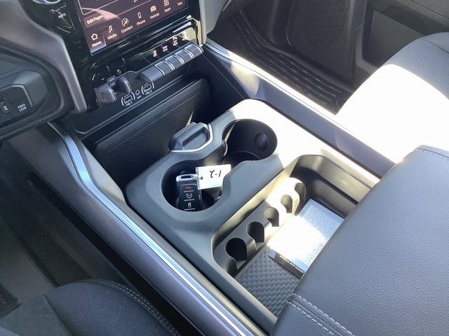 Used 2025 RAM 2500 Lone Star image 18