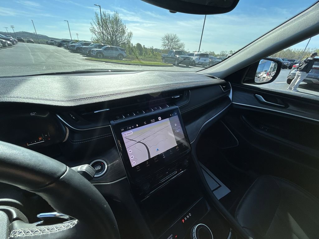 Used 2021 Jeep Grand Cherokee L Limited image 12