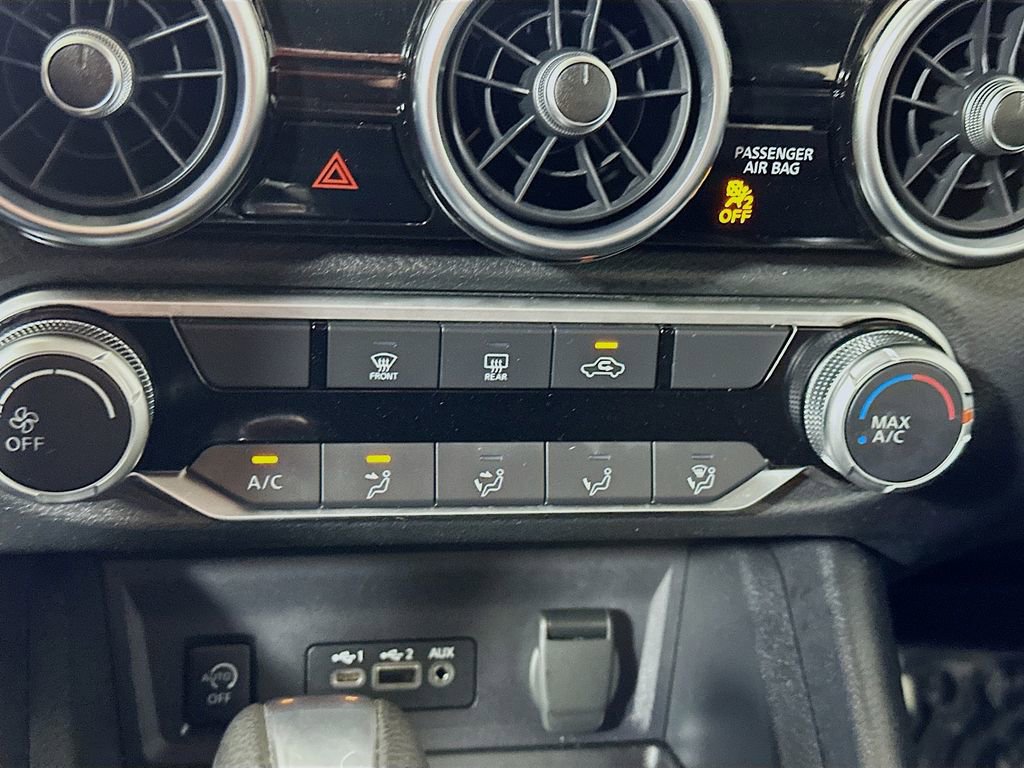 Used 2024 Nissan Sentra SV image 27