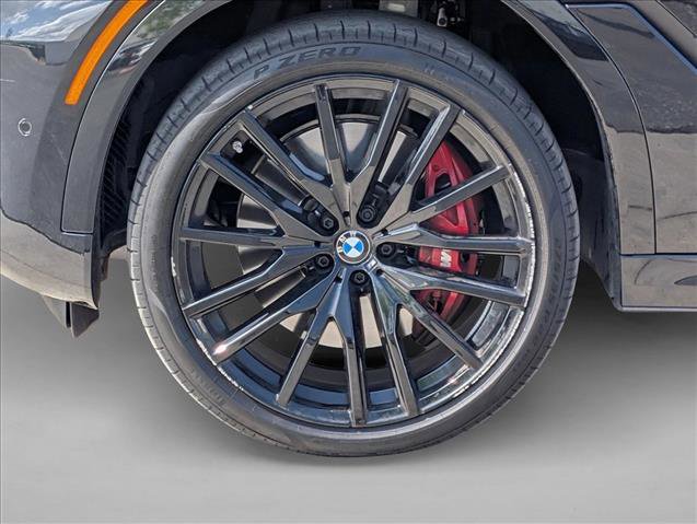 Certified 2025 BMW X6 M60i w/ Executive Package AWD/4WD image 10