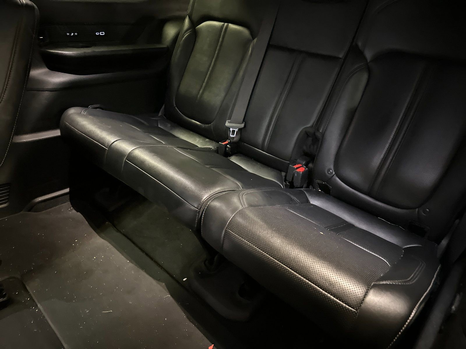 Used 2022 Jeep Wagoneer Series III w/ Premium Group I image 14
