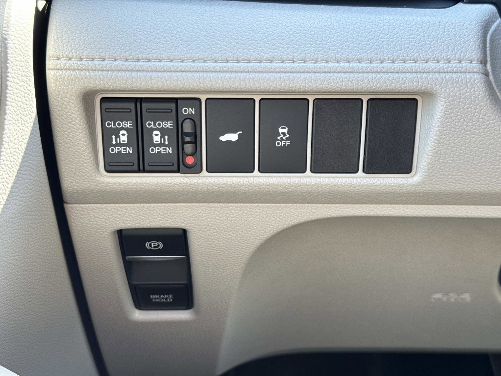 Used 2026 Honda Odyssey EX-L image 14