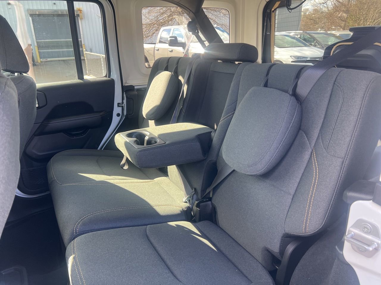 Used 2025 Jeep Wrangler Sahara 4xe image 22