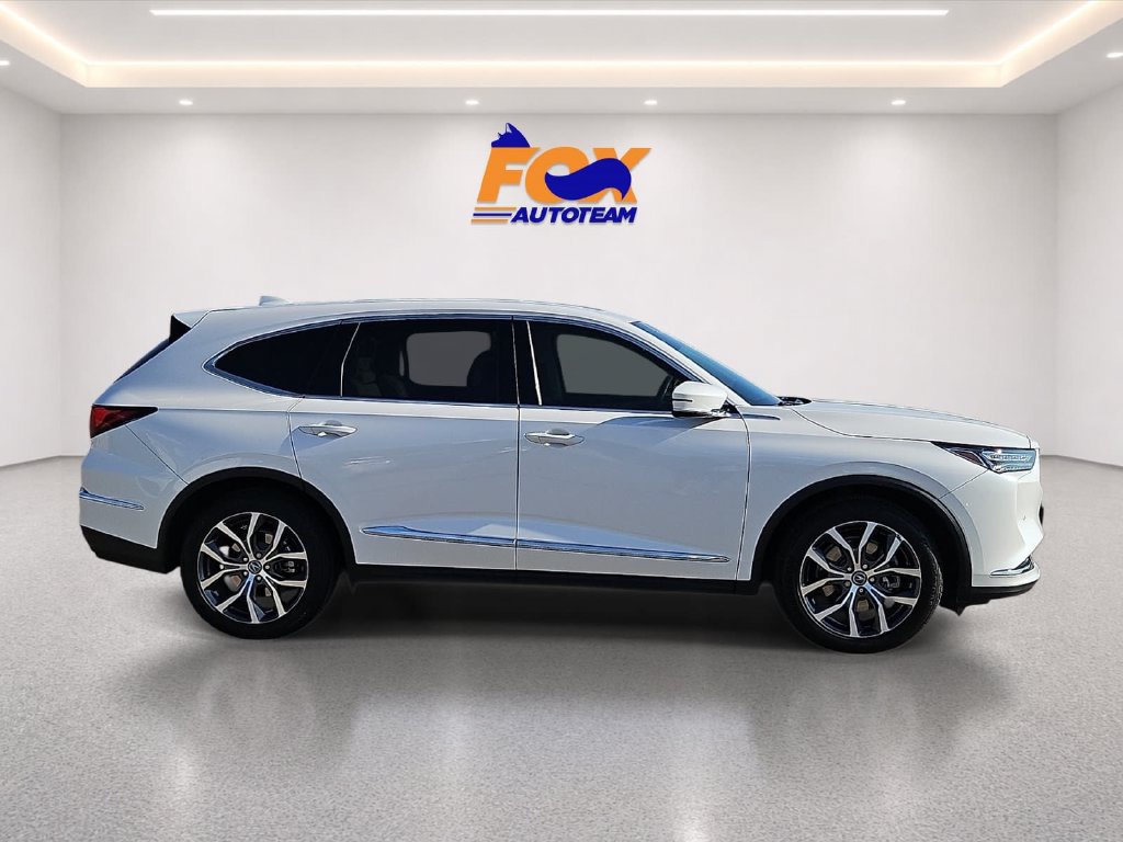 Used 2024 Acura MDX w/ Technology Package FWD image 5