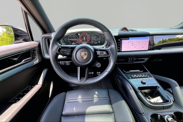Used 2026 Porsche Cayenne S AWD/4WD image 8