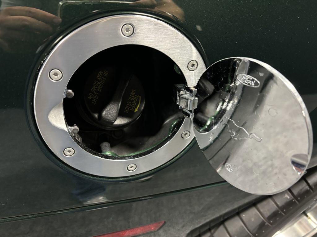 Used 2001 Ford Mustang GT image 65