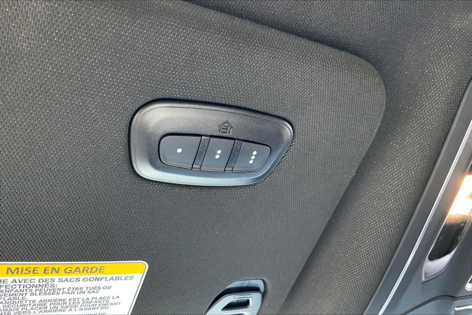 Certified 2024 Jeep Wagoneer Series II AWD/4WD image 32