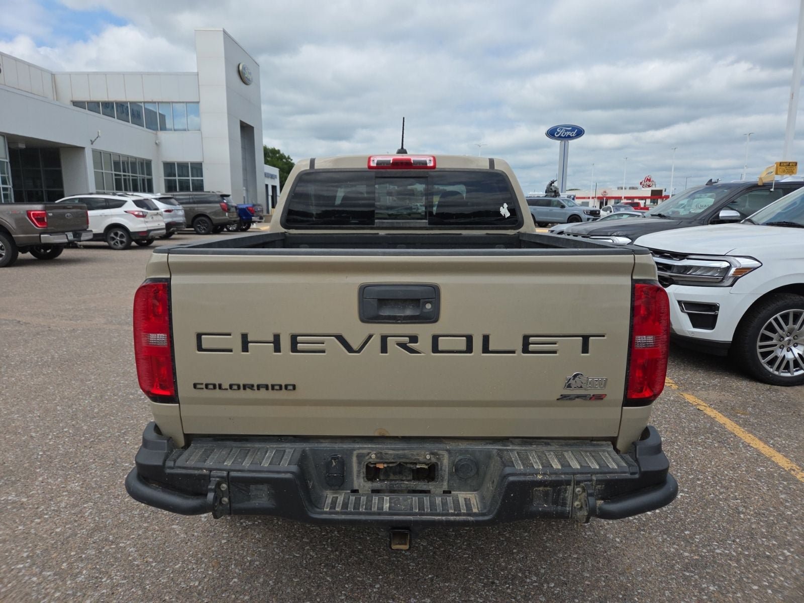 Used 2021 Chevrolet Colorado ZR2 w/ Colorado ZR2 Bison Edition AWD/4WD image 4