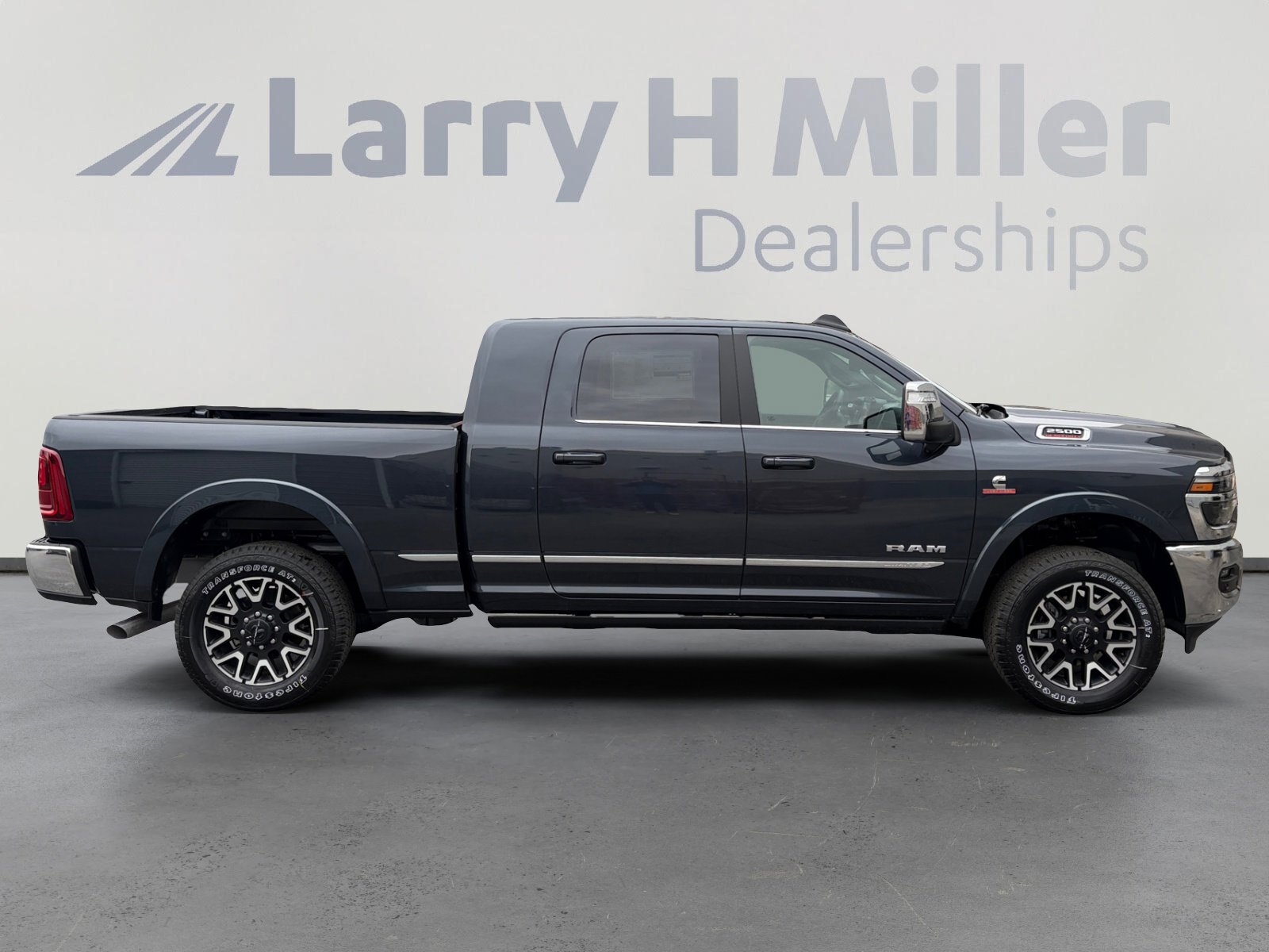 New 2026 RAM 2500 Limited image 6