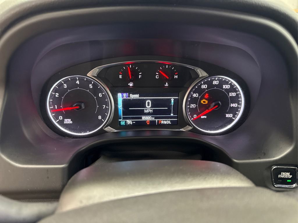 Used 2017 GMC Acadia SLT w/ LPO, Floor Liner Package image 22