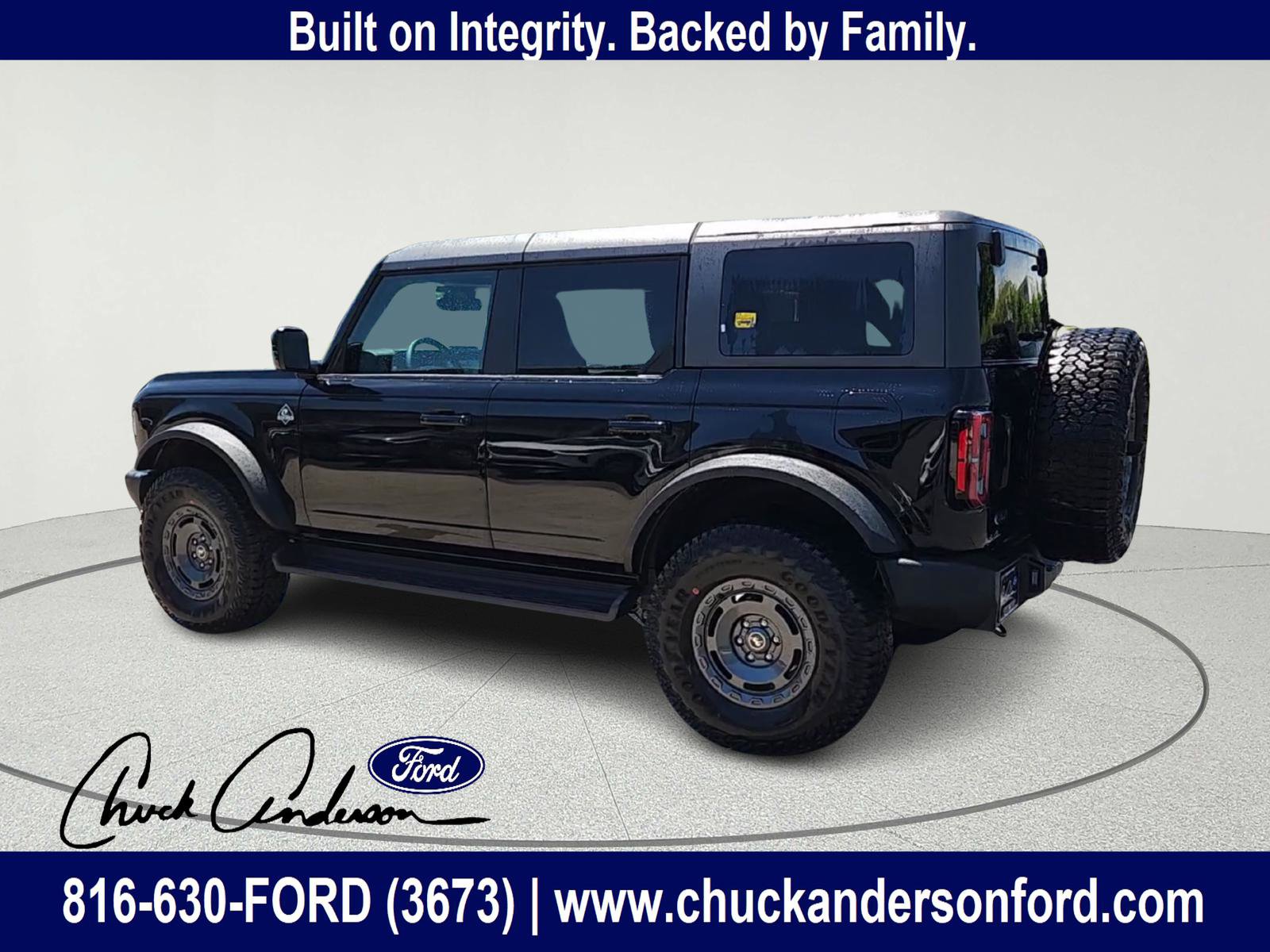 New 2025 Ford Bronco Outer Banks w/ Sasquatch Package image 8