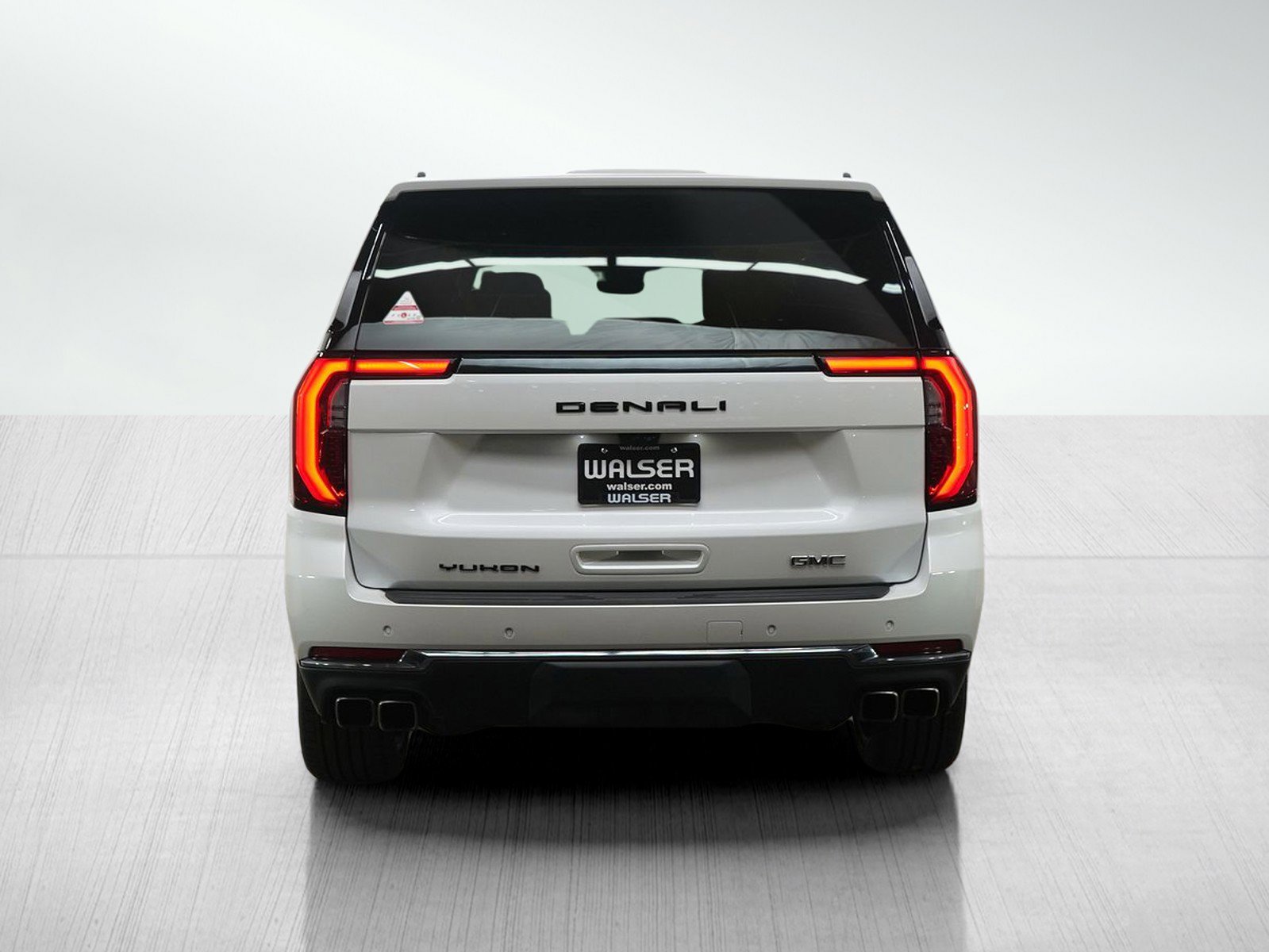 Used 2025 GMC Yukon XL Denali Ultimate w/ LPO, Floor Liner Package image 4