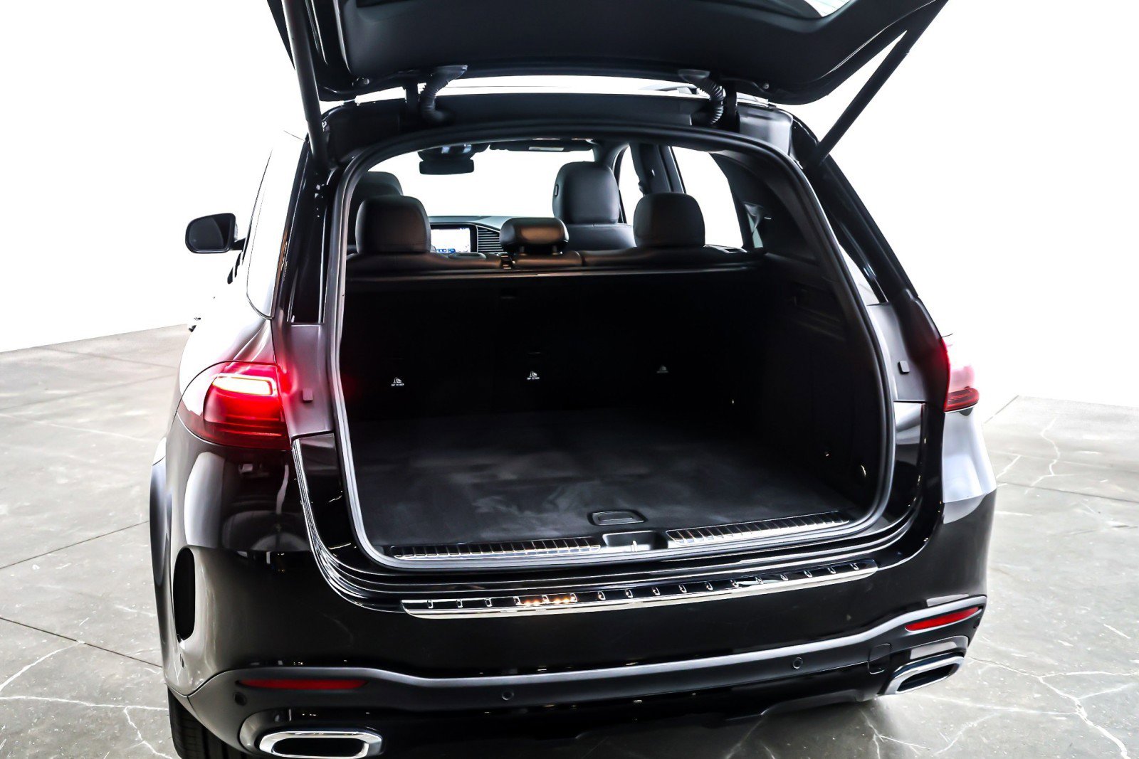 Used 2024 Mercedes-Benz GLE 350 4MATIC image 24