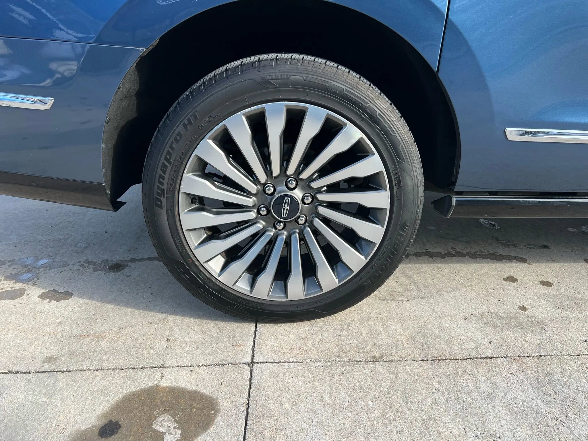 Used 2019 Lincoln Navigator L Reserve w/ Cargo Package image 71