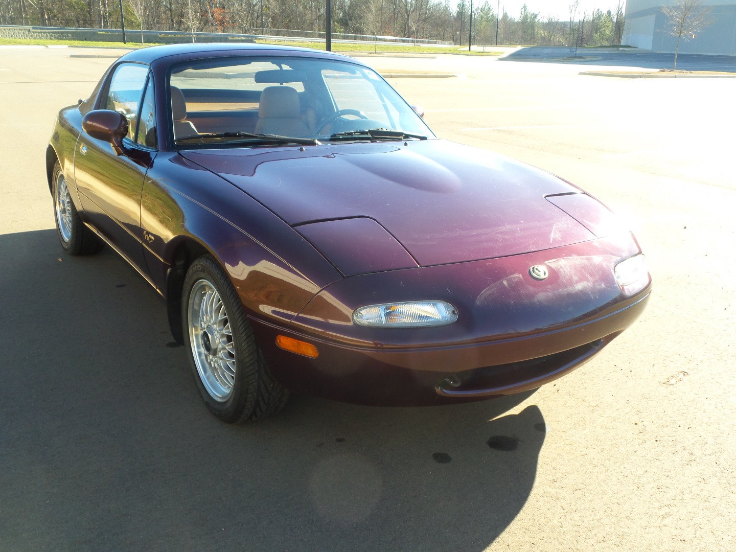 Used 1995 MAZDA MX-5 Miata RWD image 12