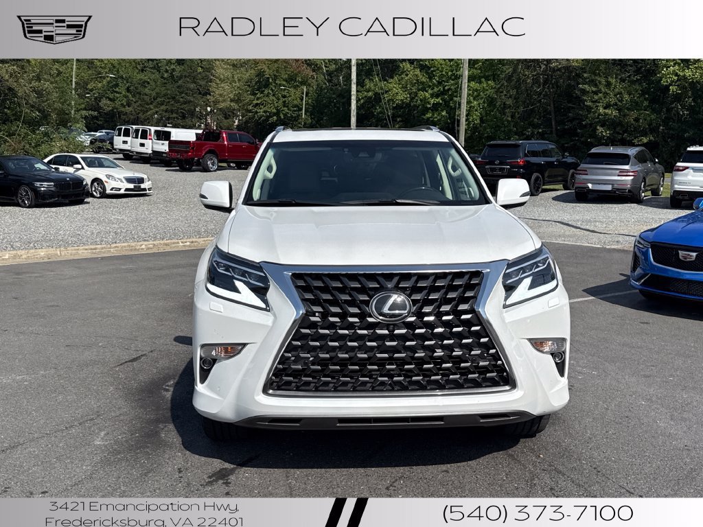 Used 2021 Lexus GX 460 Luxury w/ Accessory Package AWD/4WD image 23