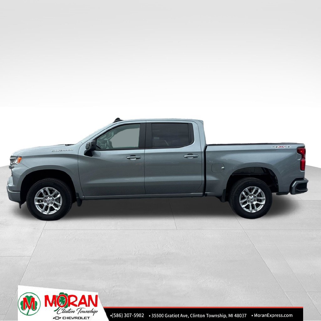 Used 2026 Chevrolet Silverado 1500 RST AWD/4WD image 2