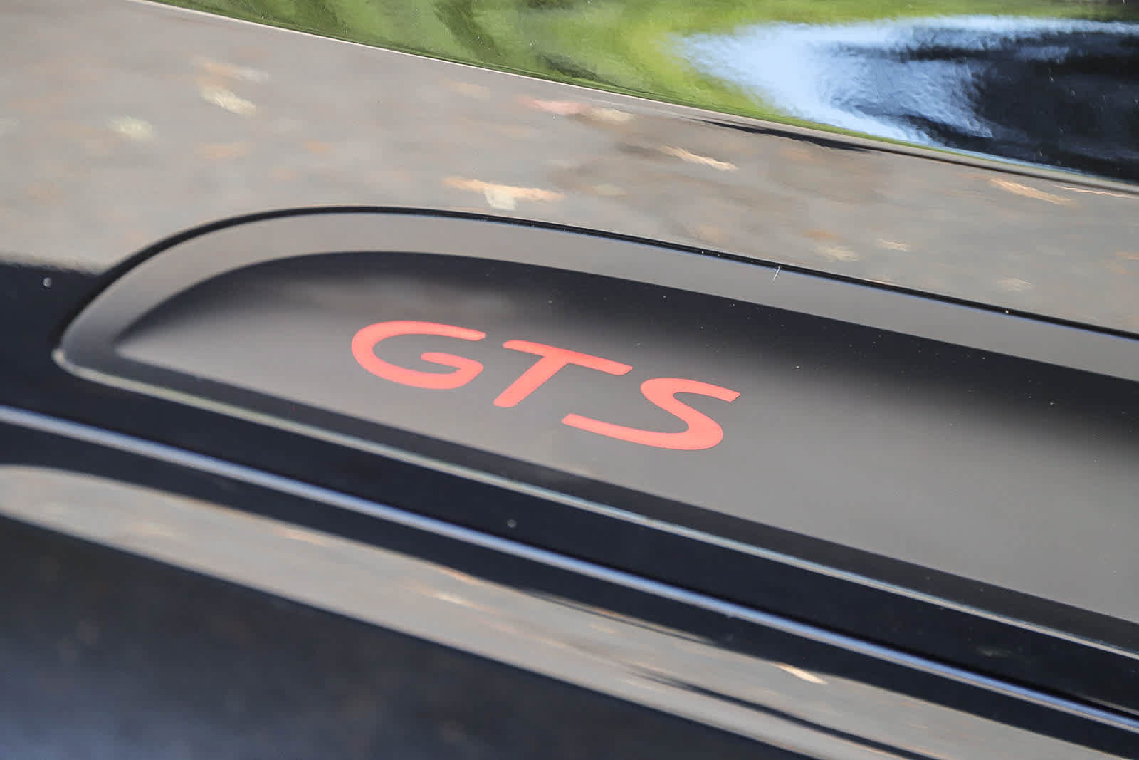 Used 2021 Porsche Macan GTS AWD/4WD image 12