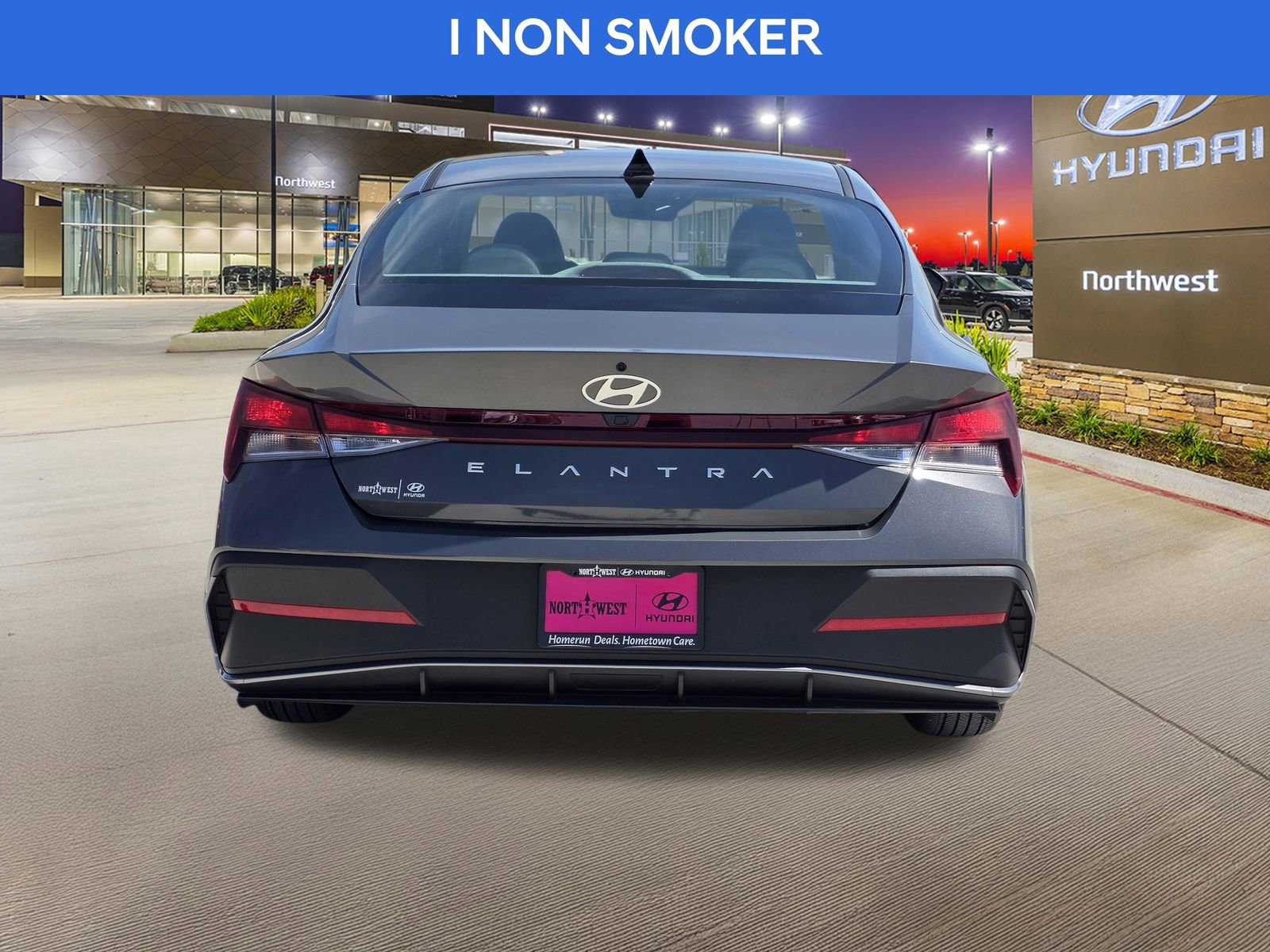 Used 2024 Hyundai Elantra SEL FWD image 8