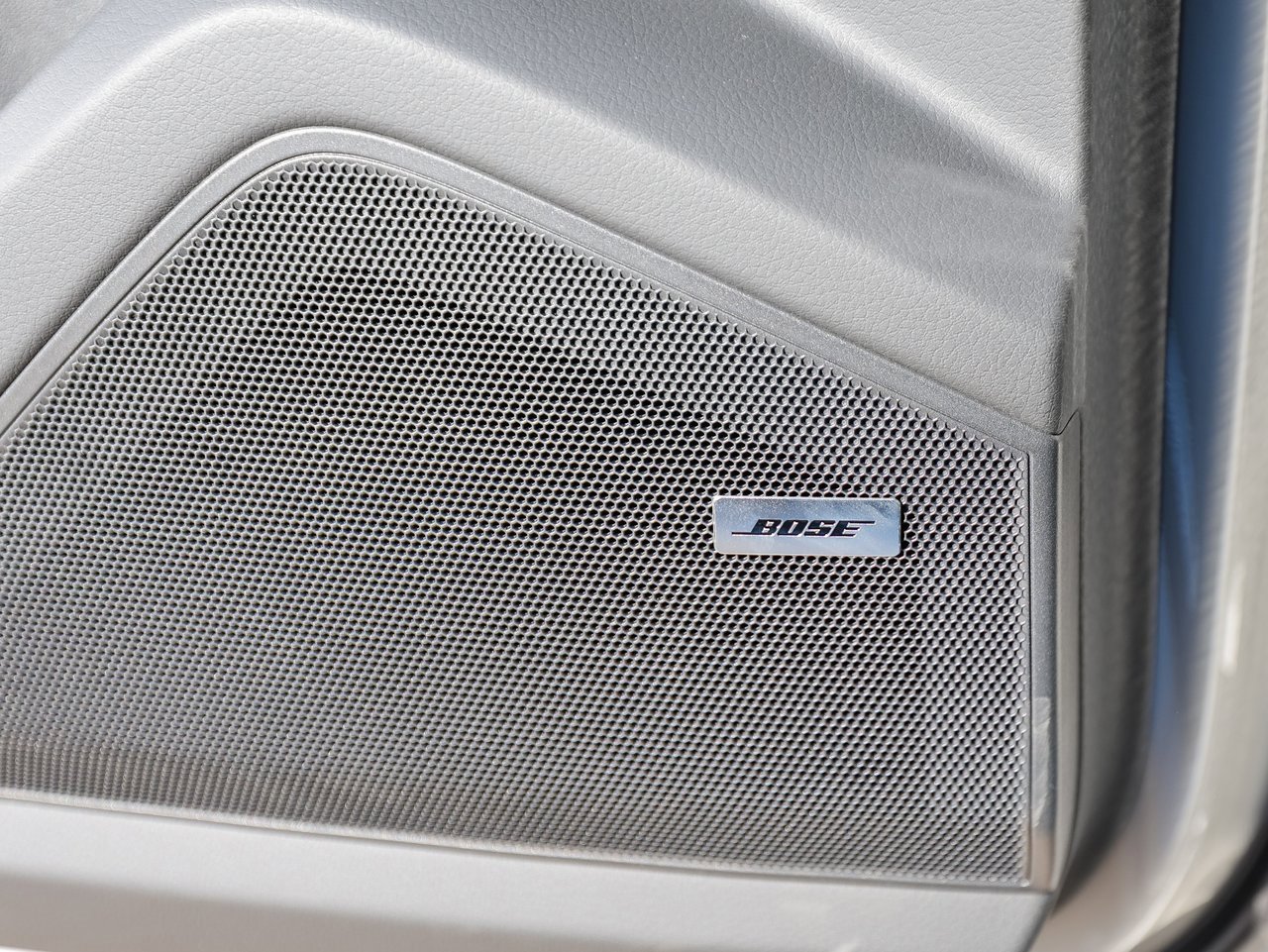 New 2025 Porsche Cayenne E-Hybrid image 22