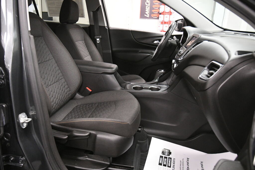 Used 2021 Chevrolet Equinox LT image 26