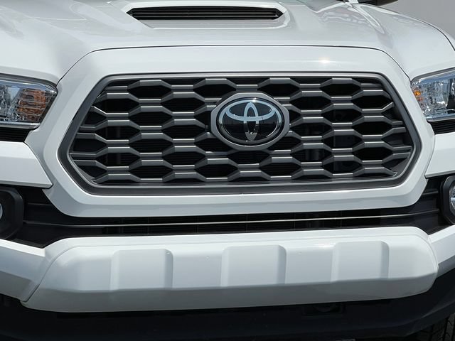 Used 2023 Toyota Tacoma TRD Sport AWD/4WD image 39